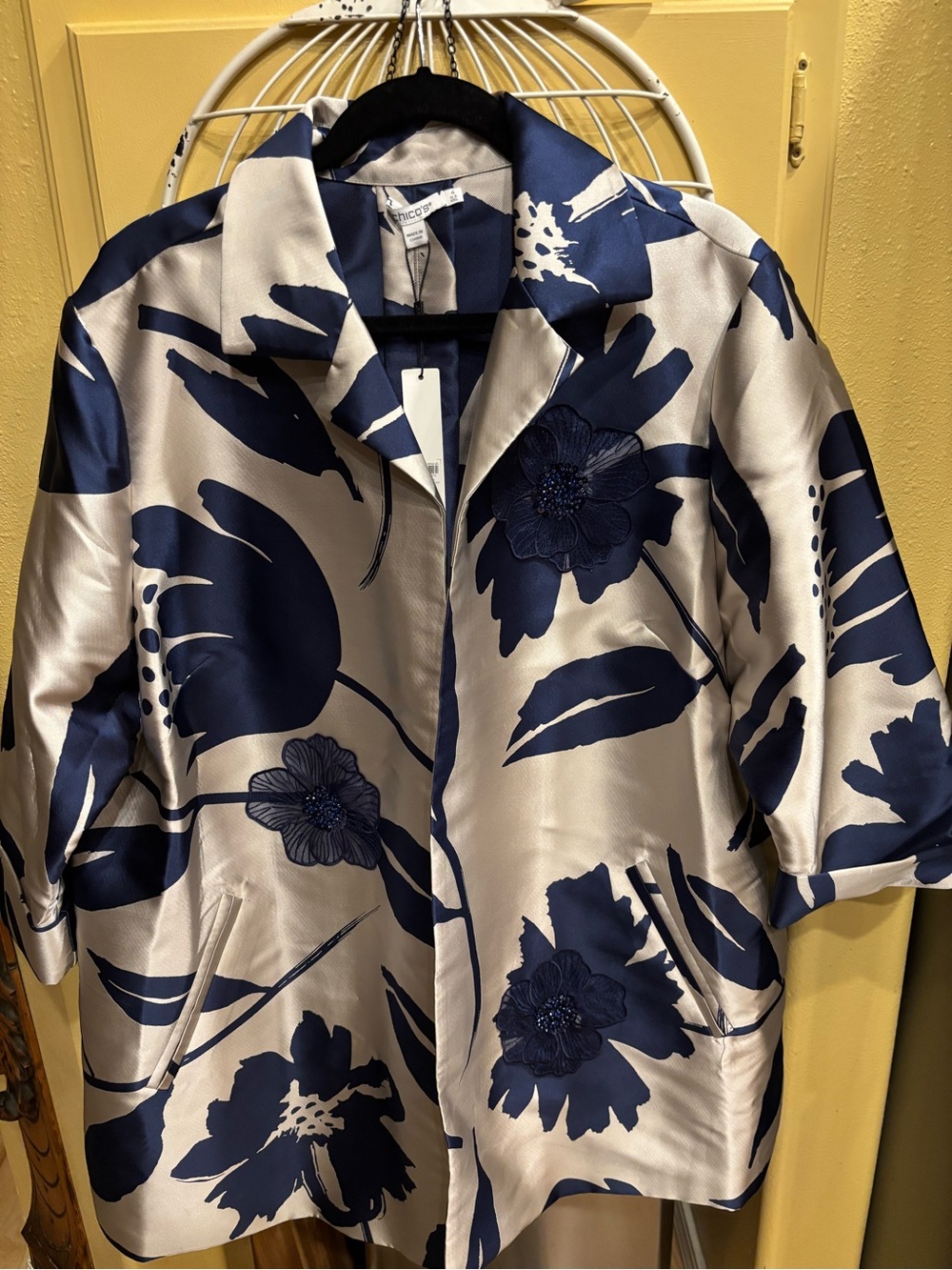 Chico's Navy and Ivory Floral Satin Topper